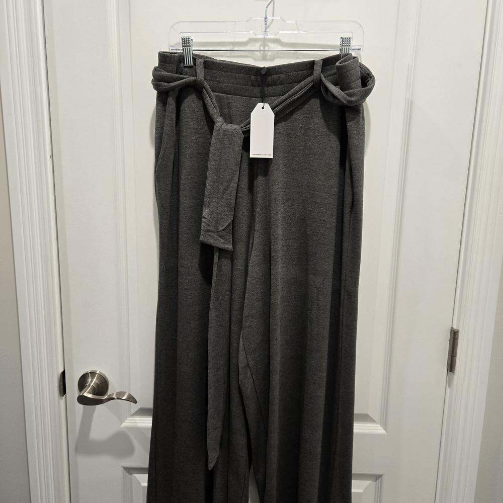 NWT Universal Standard Charcoal Trousers